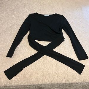 Black cross tie crop top